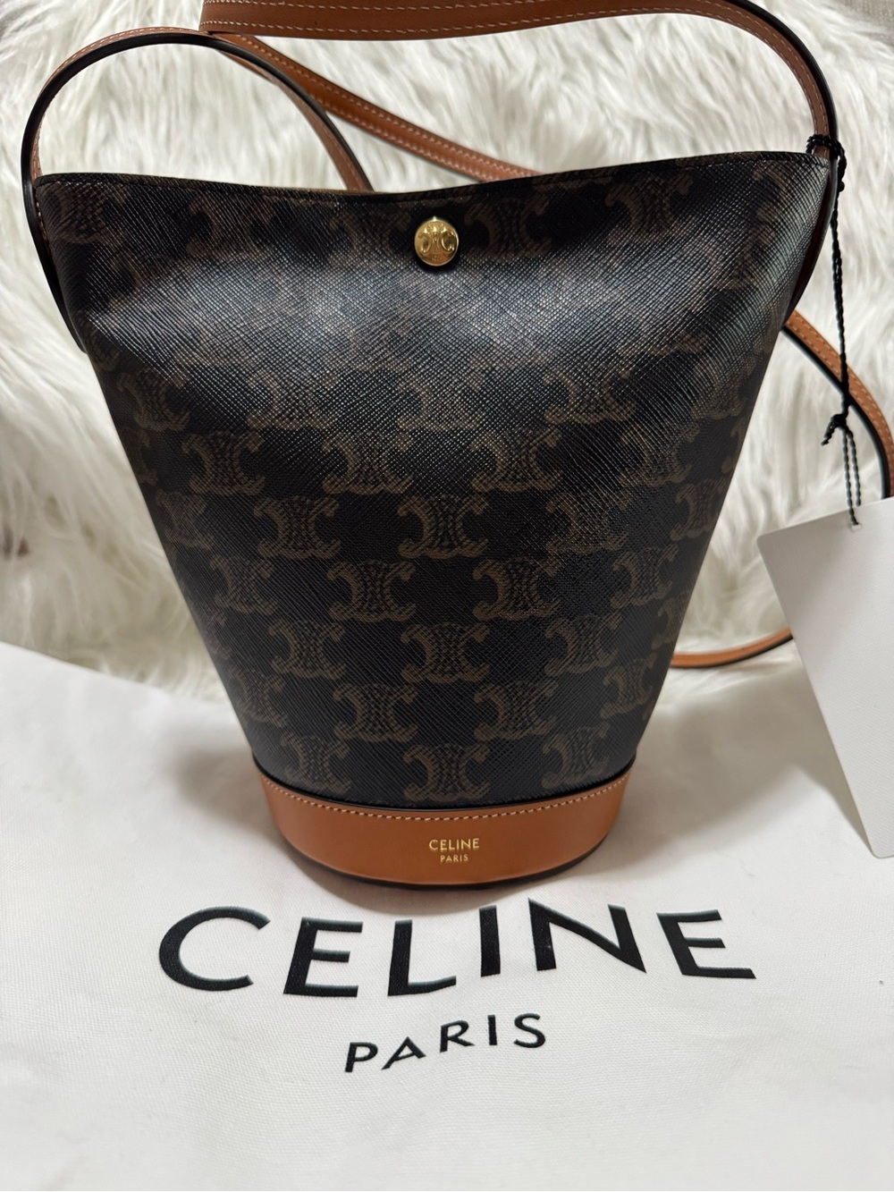 Celine Mini Bucket Bag - Picture 4 of 6
